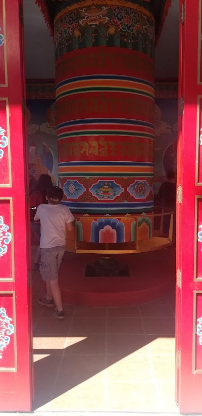 Tashi Choling Buddist Temple Garden