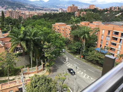 Photos of Centro Comercial City Plaza