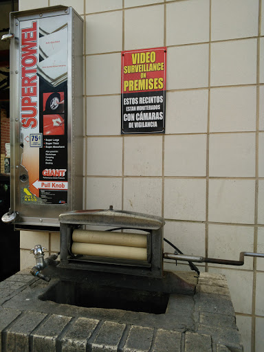 Blanco Self Service Wash - Thumbnail
