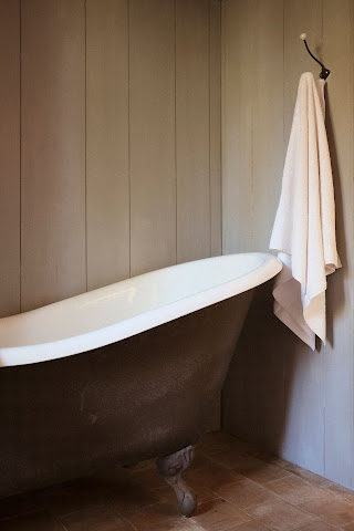 Le Galinier, Lourmarin, a Beaumier guesthouse by null