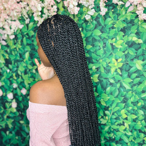 Phaloo-Jee salon - Visual
