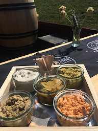 Photo n°14 de LA BARRIK' ATYPIK à Chilly (Caviste)