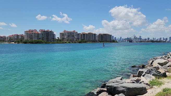 South Pointe Beach by null