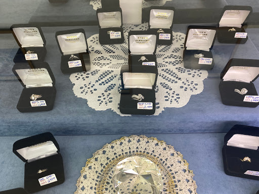 Kyhn's Jewelers - Thumbnail