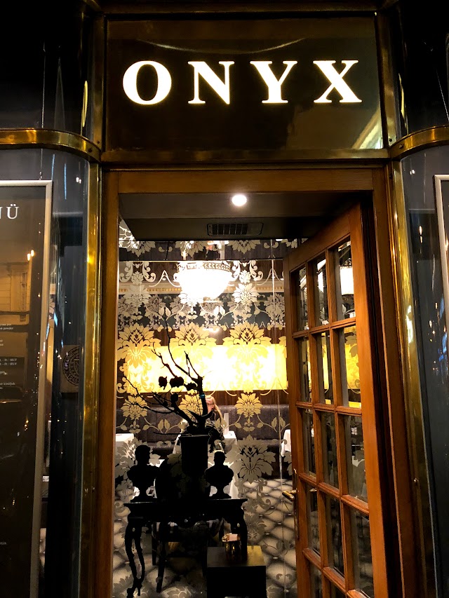 Onyx