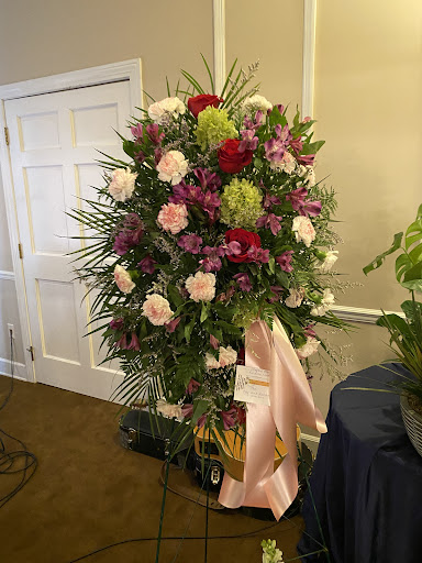 Kay's Flowers & Gifts - Thumbnail