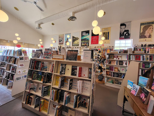 BookLore - Visual