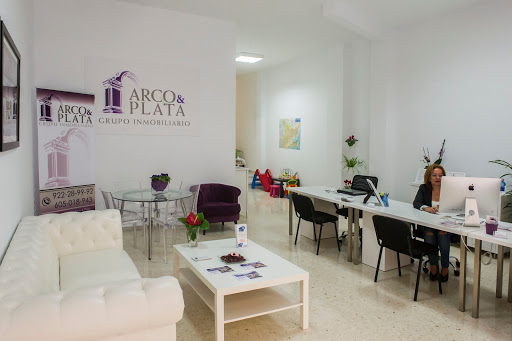 Grupo inmobiliario Arco&plata