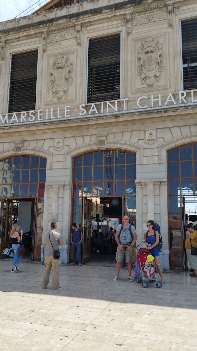 Gare routière Saint-Charles