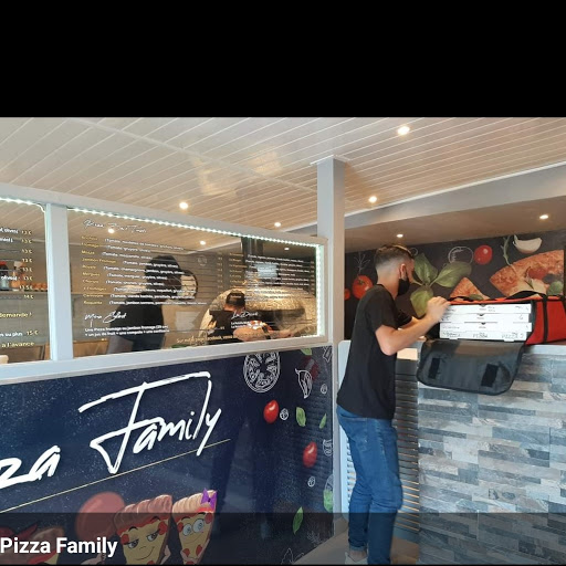 Photo 2 - Cousances Burger