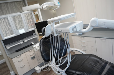 Lynn Haven Family Dentistry: Dr. Derek H. Wall, DDS