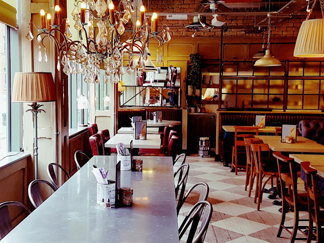 Creams Cafe Whitechapel Open Times