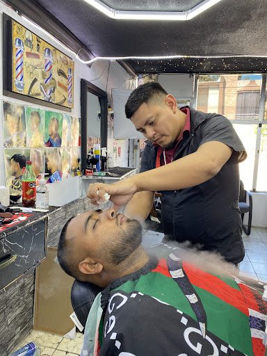 HEBREO’S Barber Shop