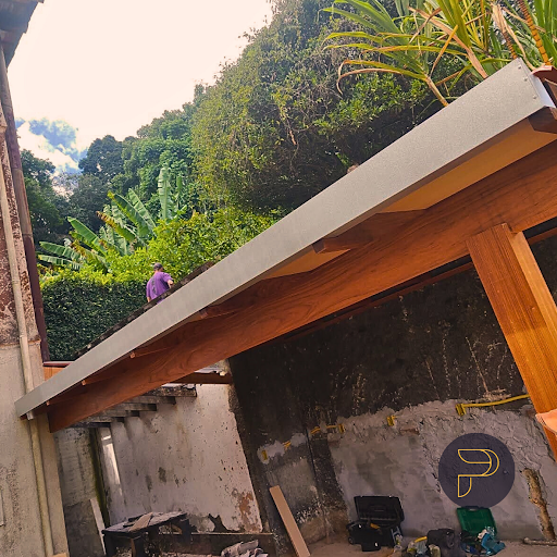 Funilaria Petro Calhas