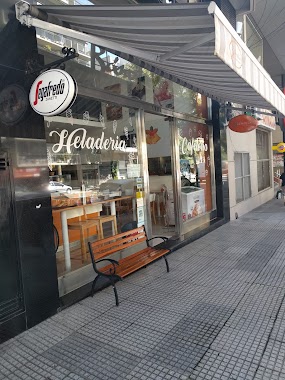 Gelateria and Café Banova Caballito, Author: Edgardo NMi