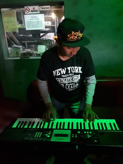 Photos of KEDAI MUSIK WARNA
