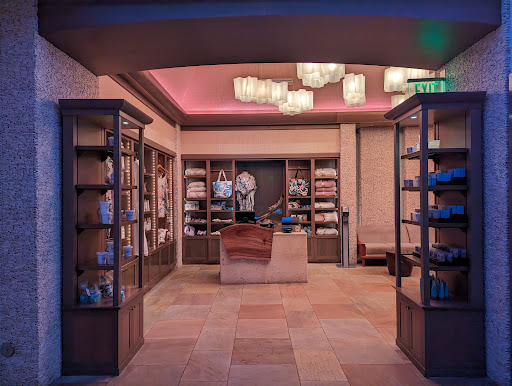 Laniwai Spa Gallery - United States