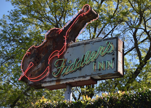 Fiddler's Inn Pub & Pizza by null
