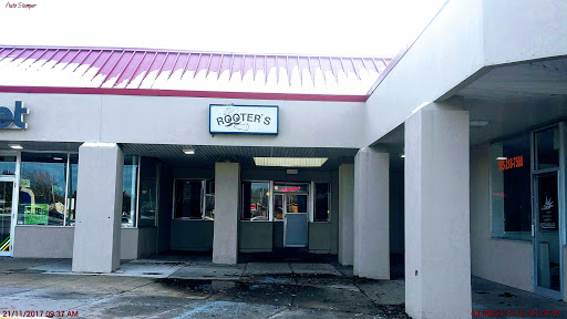 Rooters Tavern