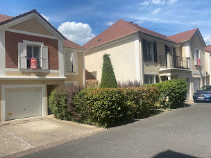 Photo n°45 de Orpi Catinat Immobilier Saint-Gratien à Saint-Gratien (Agence de location immobilière)