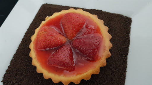 Treatz Ya'Self Dessert Company - Thumbnail