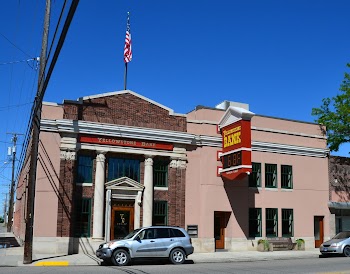 Yellowstone Bank photo