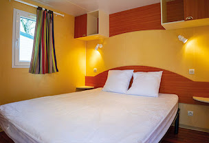 Photo n°41 de Camping Le Vieux Moulin 72 (100% nature) à La Chartre-sur-le-Loir (Attraction touristique)