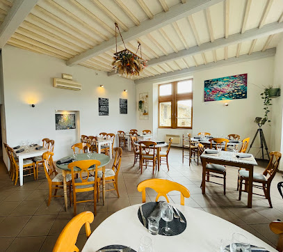 Auberge des trois ami-es