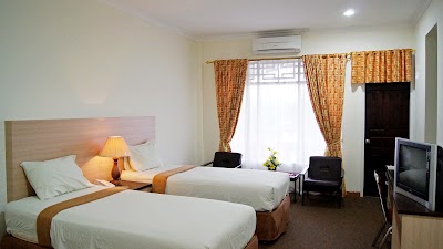 Photos of Umega Hotel