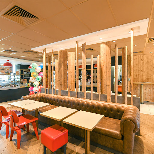Photo 9 - Burger King