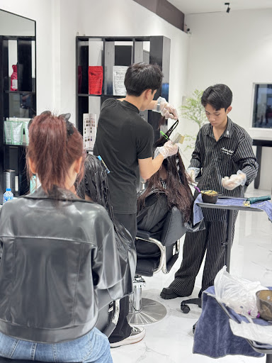 Salon