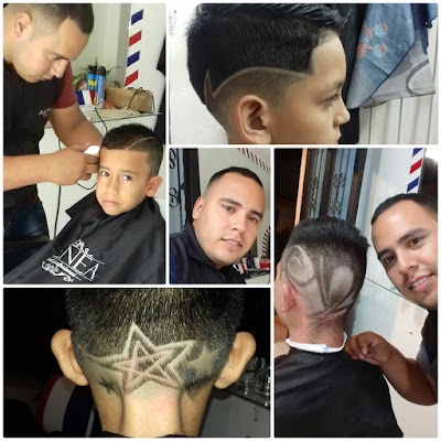Photos of barber shop...barberia en praderas del norte