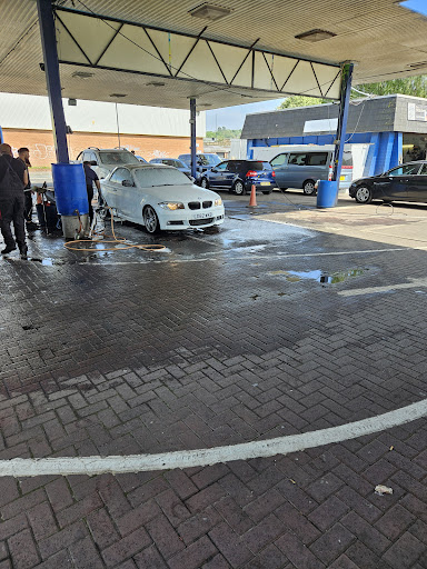 Dolphin Hand Car Wash - Thumbnail