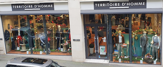 http://www.territoiredhomme.com/