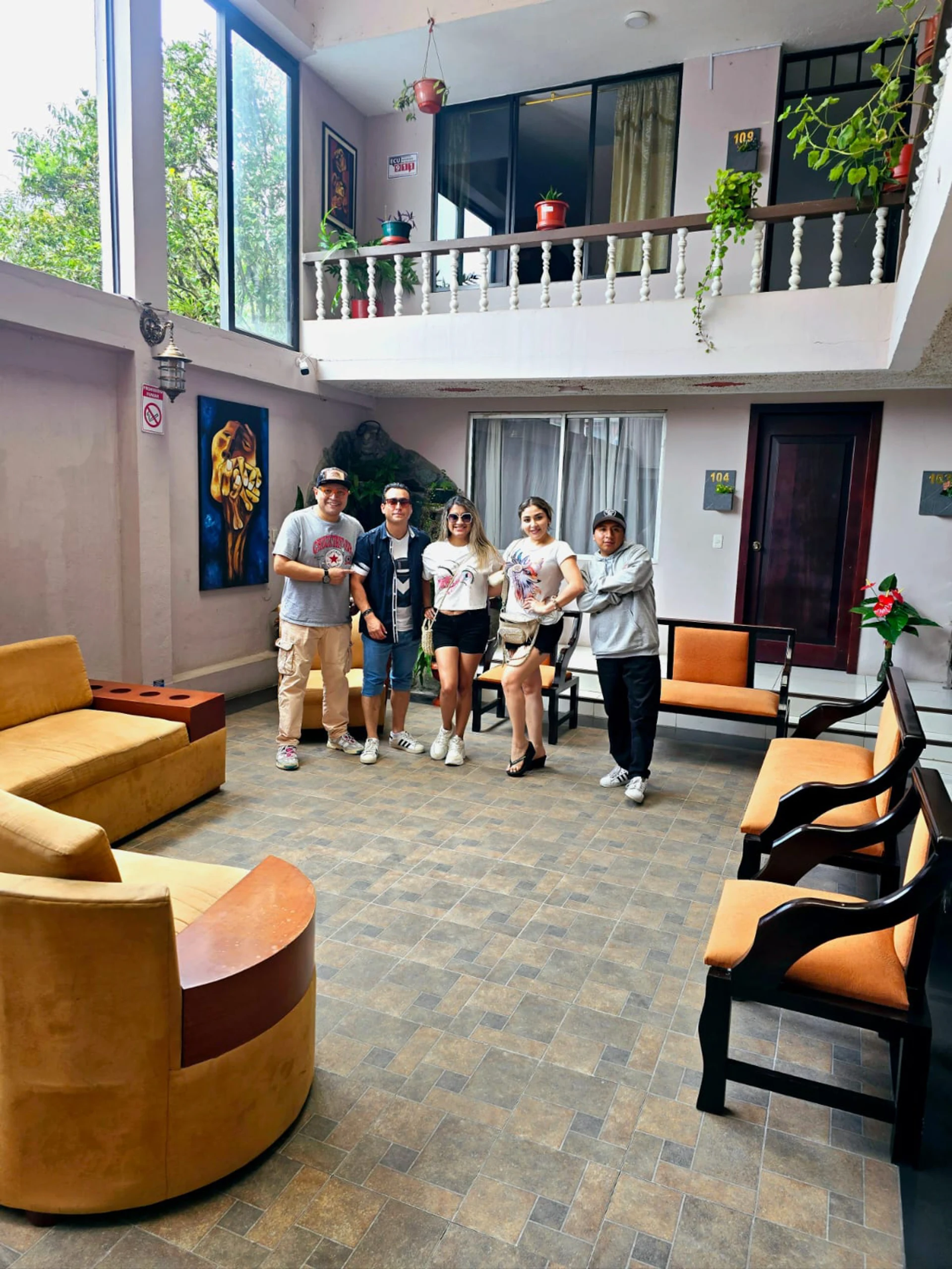 HOTEL AMAZONAS INN