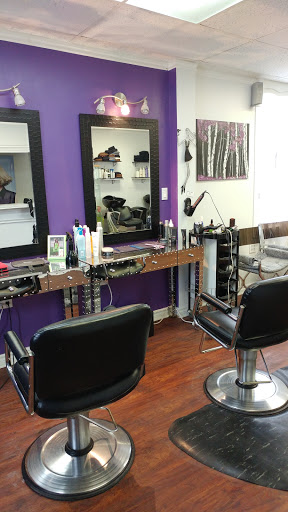 Salon Kaley/Feathered Beauty - Thumbnail