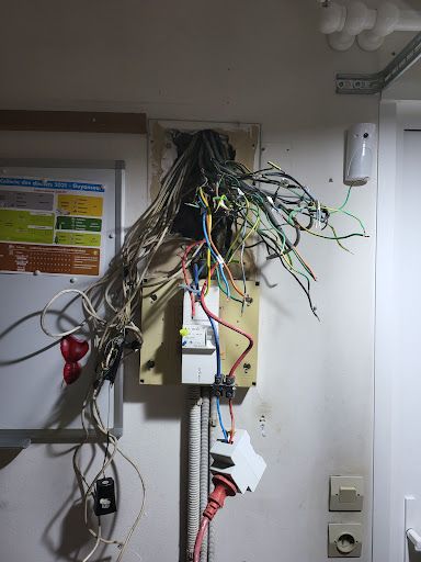 ️GUNEYLEC ️ELECTRICIEN ️ - Thumbnail