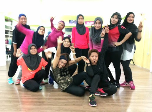 Dance2Fit Studio, Author: Natasyah Adnan