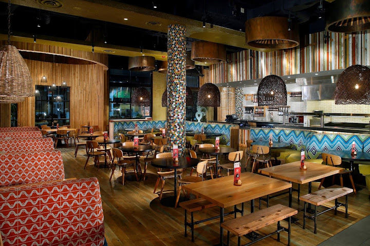 Nando's PERi-PERi by null