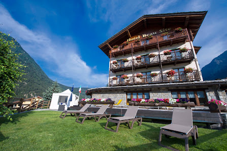 Hotel Beau Site - Brusson, Valle d'Aosta