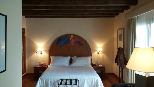 Hotel El Rancho - Thumbnail