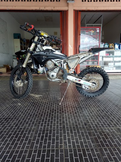 Photos of Mabes Bengkel Andiaz Motors