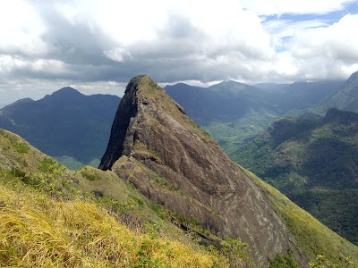 Photos of Narangamuwa Lakegala Mountain Peak - ලකේගල කඳු මුදුන
