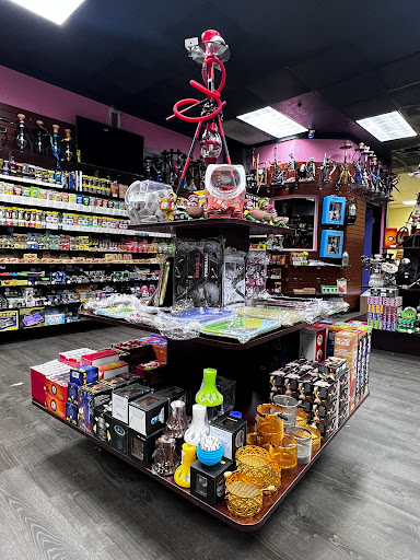 Moe tobacco & Vape Gallery - United States