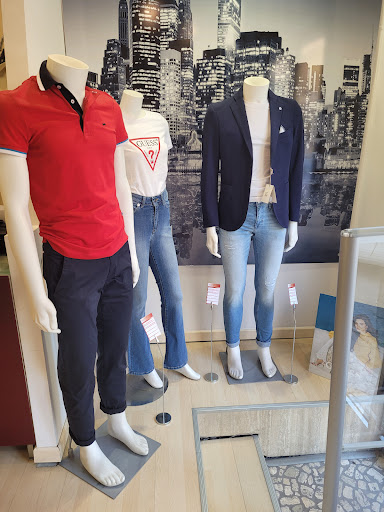 Secolo 21 Life Wear Gallery - Italy