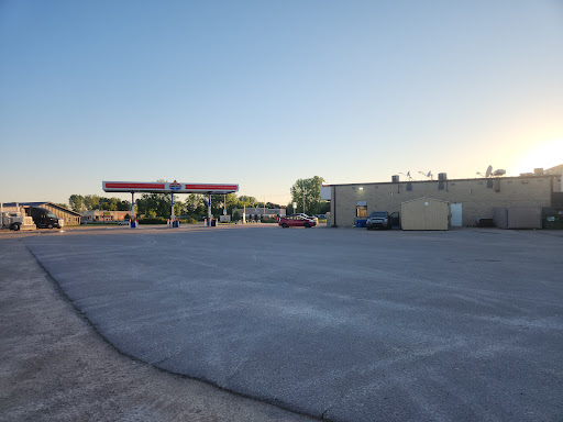 New London Travel Plaza - Thumbnail