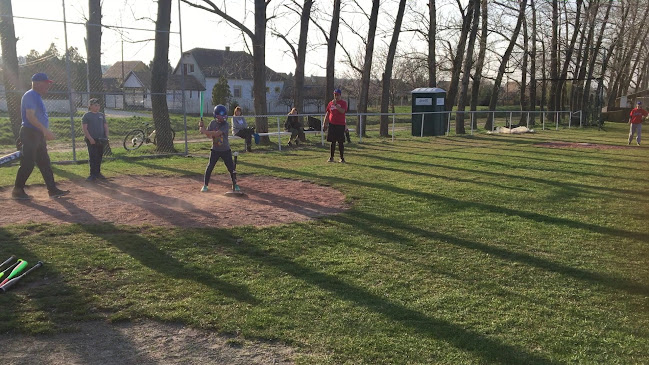 Értékelések erről a helyről: Érd Baseball és Softball Club, Érd - Sportpálya