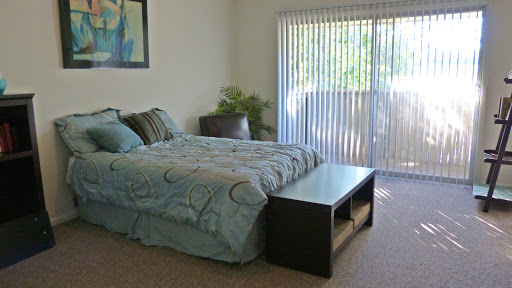 Meadowbrook Apartments - Thumbnail