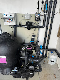 Photo n°29 de Piscines Coques 64 65 à Montaner (Magasin de matériel pour piscines)