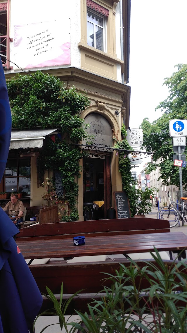 Bistro Einstein